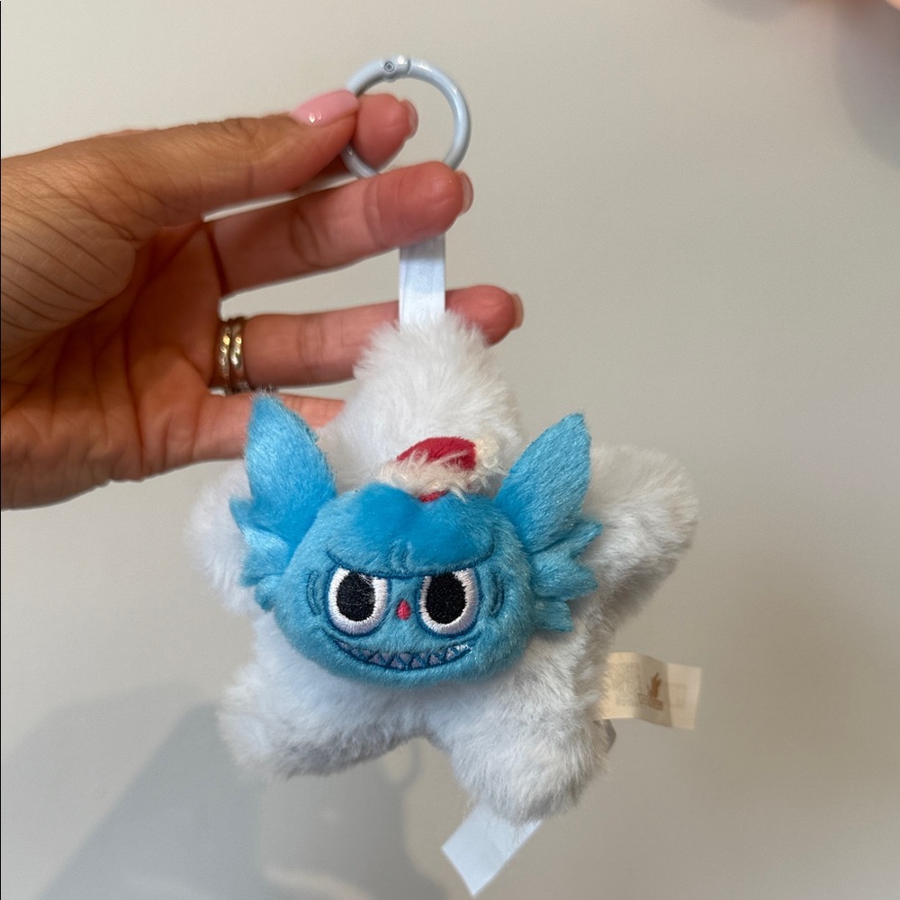 Popmart and monsters plush in pippo